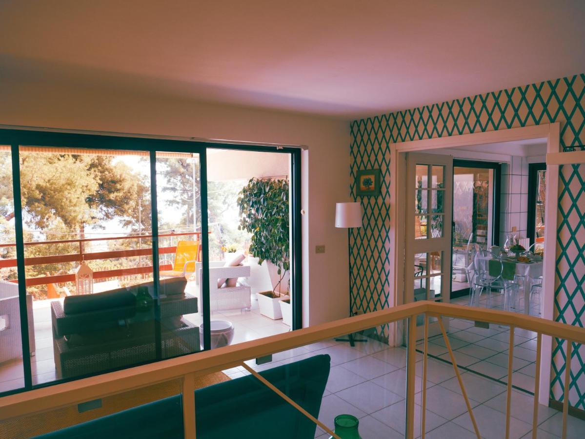Sea Apartment & Pool 2 Palermo Bagian luar foto